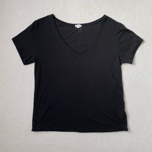 Basic black tee